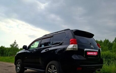 Toyota Land Cruiser Prado 150 рестайлинг 2, 2012 год, 2 500 000 рублей, 2 фотография