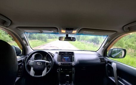 Toyota Land Cruiser Prado 150 рестайлинг 2, 2012 год, 2 500 000 рублей, 7 фотография