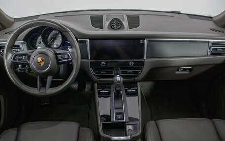 Porsche Macan I рестайлинг, 2021 год, 7 240 000 рублей, 13 фотография