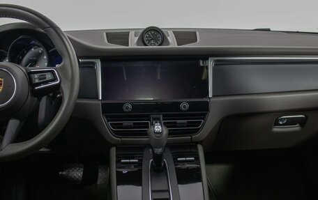 Porsche Macan I рестайлинг, 2021 год, 7 240 000 рублей, 14 фотография