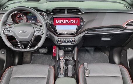 Chevrolet TrailBlazer, 2021 год, 1 685 000 рублей, 3 фотография
