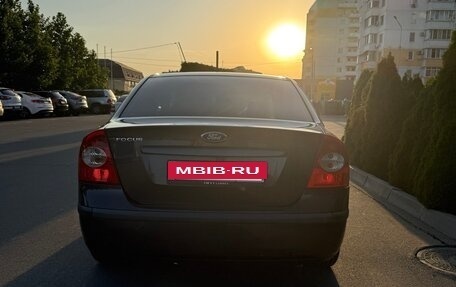 Ford Focus II рестайлинг, 2005 год, 520 000 рублей, 4 фотография