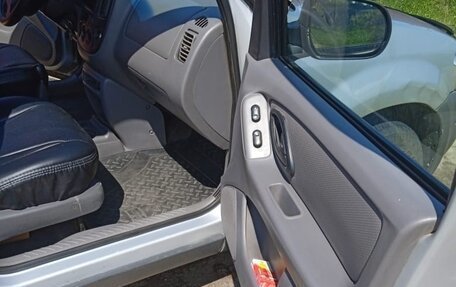 Ford Escape II, 2002 год, 500 000 рублей, 12 фотография