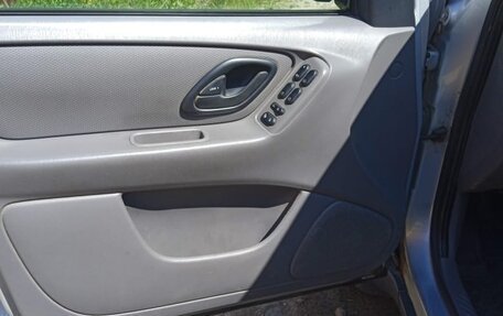 Ford Escape II, 2002 год, 500 000 рублей, 7 фотография