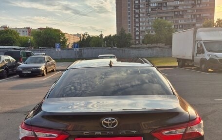 Toyota Camry, 2019 год, 2 650 000 рублей, 2 фотография