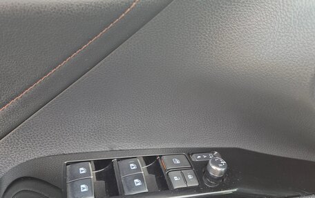 Toyota Camry, 2019 год, 2 650 000 рублей, 11 фотография