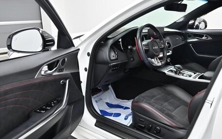 KIA Stinger I, 2022 год, 3 230 000 рублей, 7 фотография