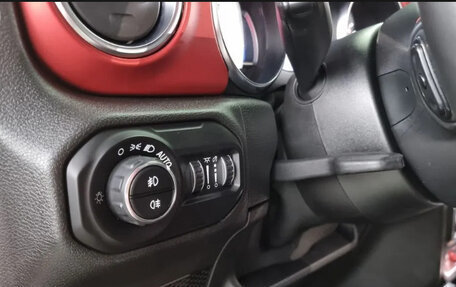 Jeep Wrangler, 2022 год, 3 619 000 рублей, 14 фотография