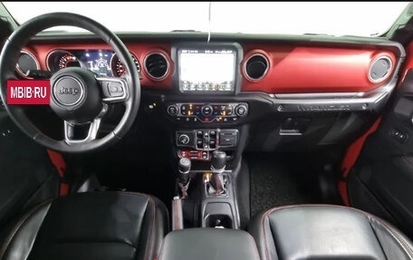 Jeep Wrangler, 2022 год, 3 619 000 рублей, 7 фотография