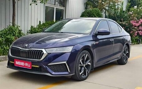Skoda Octavia IV, 2022 год, 2 025 000 рублей, 1 фотография