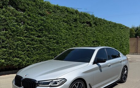 BMW 5 серия, 2021 год, 5 500 000 рублей, 2 фотография