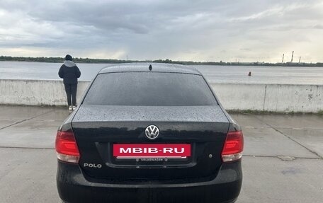 Volkswagen Polo VI (EU Market), 2012 год, 700 000 рублей, 9 фотография