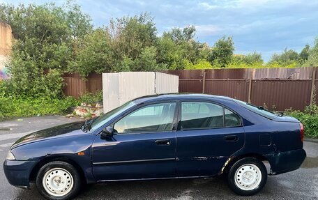 Mitsubishi Carisma I, 1998 год, 100 000 рублей, 3 фотография