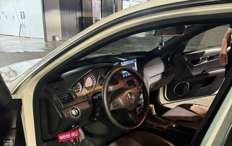 Mercedes-Benz C-Класс, 2011 год, 1 070 000 рублей, 9 фотография