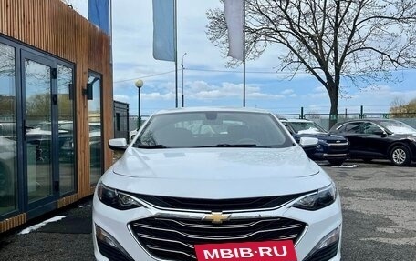 Chevrolet Malibu IX, 2021 год, 2 000 000 рублей, 5 фотография