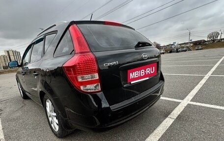 KIA cee'd I рестайлинг, 2010 год, 800 000 рублей, 16 фотография