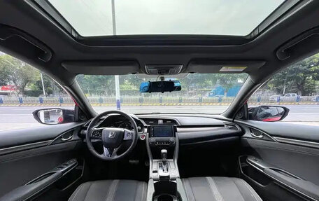 Honda Civic, 2022 год, 1 687 690 рублей, 8 фотография