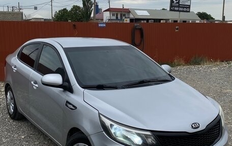 KIA Rio III рестайлинг, 2015 год, 550 000 рублей, 3 фотография