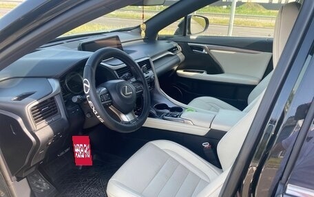 Lexus RX IV рестайлинг, 2019 год, 4 950 000 рублей, 4 фотография