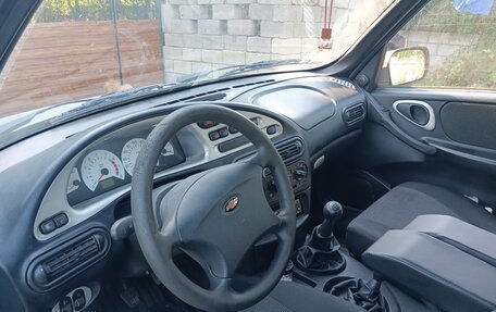 Chevrolet Niva I рестайлинг, 2006 год, 340 000 рублей, 3 фотография