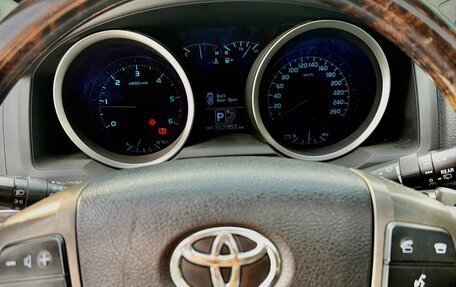 Toyota Land Cruiser 200, 2011 год, 3 490 000 рублей, 22 фотография