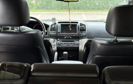 Toyota Land Cruiser 200, 2011 год, 3 490 000 рублей, 26 фотография