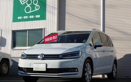 Volkswagen Touran III, 2020 год, 1 990 099 рублей, 3 фотография