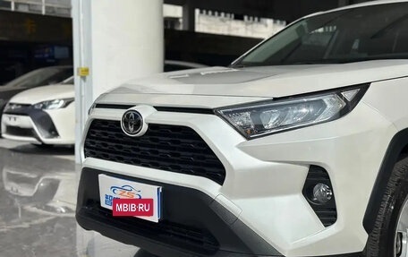 Toyota RAV4, 2022 год, 2 111 027 рублей, 4 фотография
