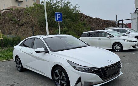 Hyundai Elantra, 2021 год, 1 450 000 рублей, 2 фотография