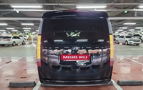 Hyundai Staria, 2022 год, 3 100 000 рублей, 4 фотография
