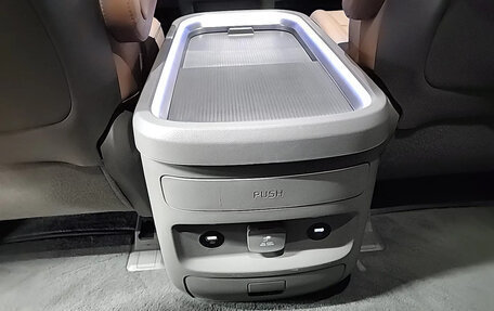 Hyundai Staria, 2022 год, 3 100 000 рублей, 16 фотография