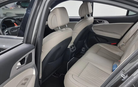 Genesis G70 I, 2022 год, 2 300 000 рублей, 17 фотография