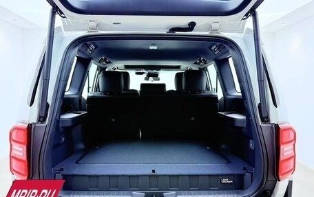 Toyota Land Cruiser Prado, 2025 год, 8 125 000 рублей, 6 фотография