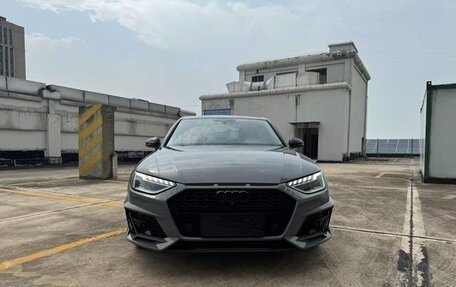 Audi A4, 2022 год, 2 280 000 рублей, 2 фотография