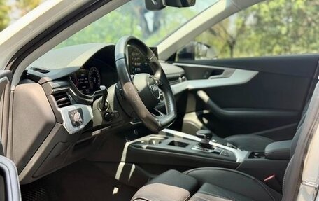 Audi A4, 2022 год, 2 320 000 рублей, 12 фотография