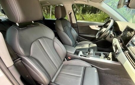 Audi A4, 2022 год, 2 320 000 рублей, 13 фотография