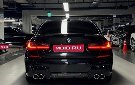 BMW 3 серия, 2022 год, 2 800 000 рублей, 3 фотография