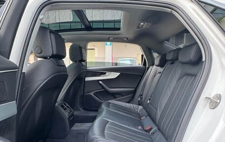 Audi A4, 2022 год, 2 237 000 рублей, 17 фотография