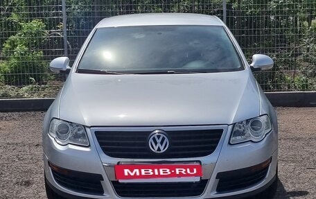 Volkswagen Passat B6, 2008 год, 632 000 рублей, 2 фотография