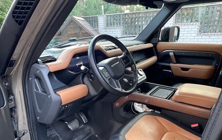 Land Rover Defender II, 2020 год, 7 500 000 рублей, 3 фотография