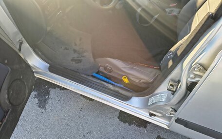 Mitsubishi Carisma I, 2002 год, 270 000 рублей, 16 фотография
