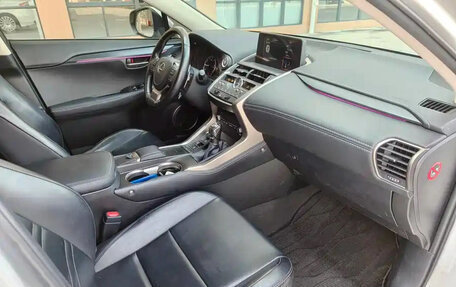 Lexus NX I, 2021 год, 2 680 000 рублей, 14 фотография