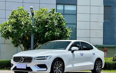 Volvo S60 III, 2022 год, 2 310 000 рублей, 1 фотография