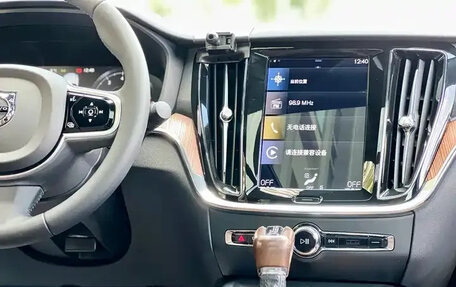 Volvo S60 III, 2022 год, 2 310 000 рублей, 25 фотография