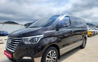 Hyundai Grand Starex Grand Starex I рестайлинг 2, 2021 год, 2 600 000 рублей, 1 фотография