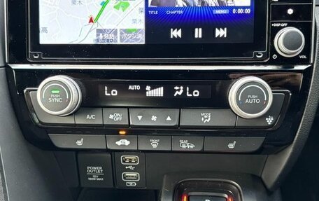 Honda Insight III, 2022 год, 1 610 000 рублей, 14 фотография