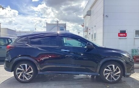 Honda Vezel, 2021 год, 1 153 000 рублей, 4 фотография