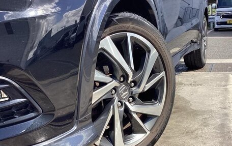 Honda Vezel, 2021 год, 1 153 000 рублей, 10 фотография