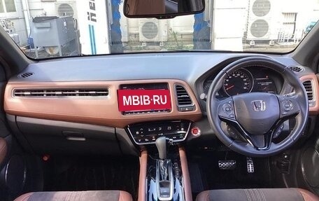 Honda Vezel, 2021 год, 1 153 000 рублей, 11 фотография