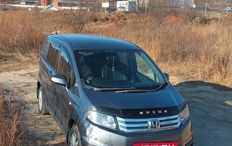 Honda Freed I, 2011 год, 830 000 рублей, 5 фотография